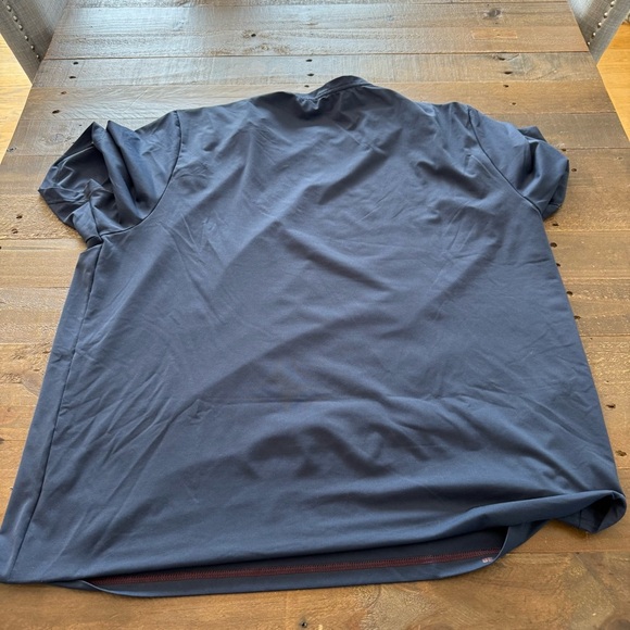 Rhône Essentials Dark Blue Short Sleeve Performance Tee - Picture 4 of 4